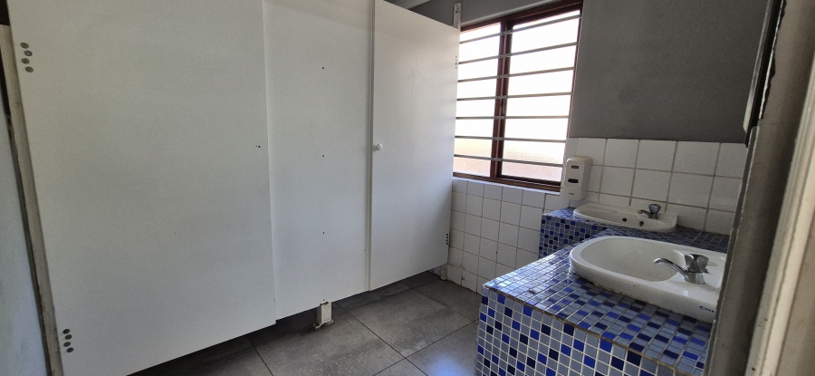 Commercial Property for Sale in Table View Western Cape